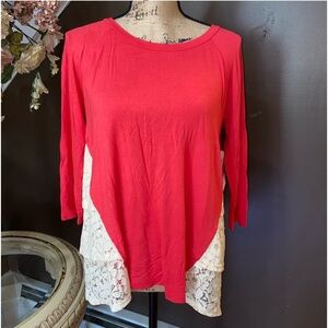 Women's long sleeve lace top size small